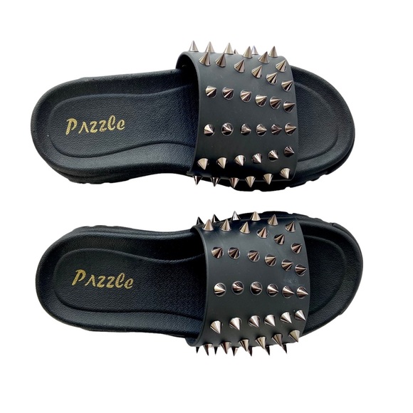 Pazzle Lesley Black Spiked Stud Slides - Picture 3 of 5